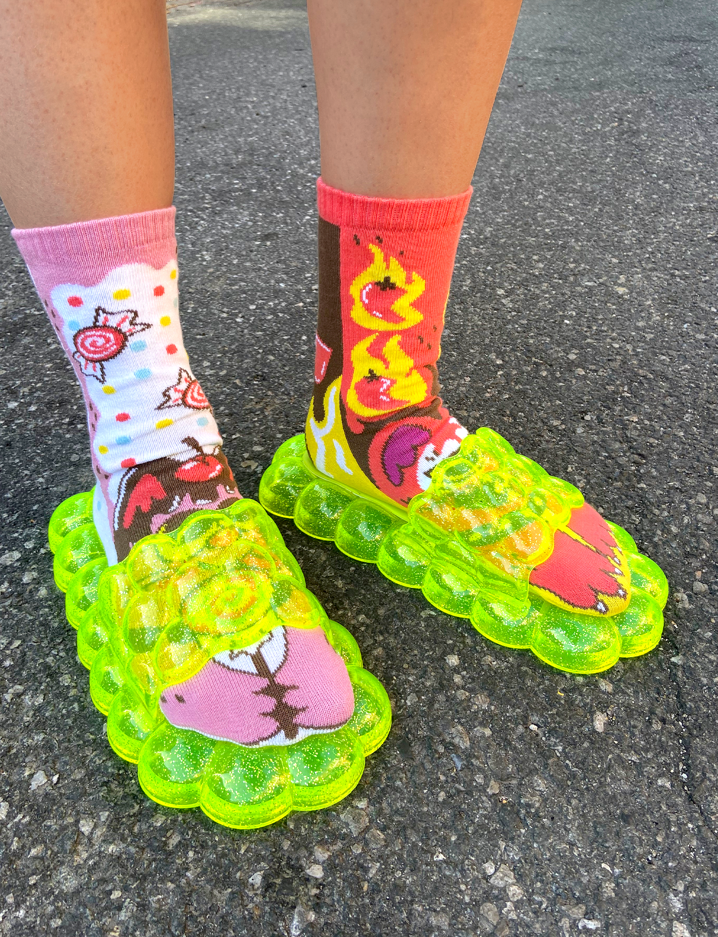 ADULT NEON LIME BUBBLE SLIDES-0